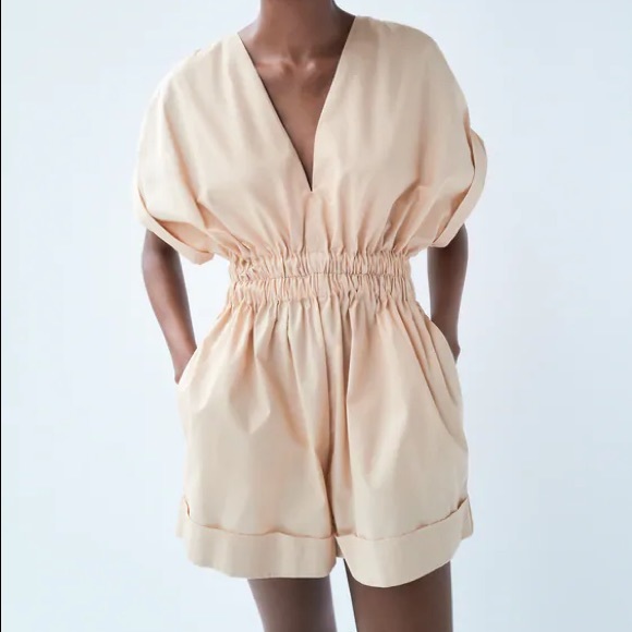 Zara Short Pleated Jumpsuit - Picture 4 of 8